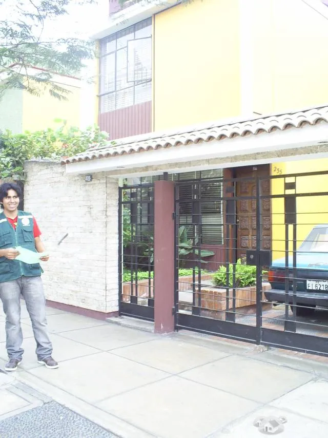 PUEBLO LIBRE VENDO AIRES CON PROYECCION A 5 PISOS $100,000 3er PISO CON PLANOS PARA CONSTRUIR 100 m² x piso - 6