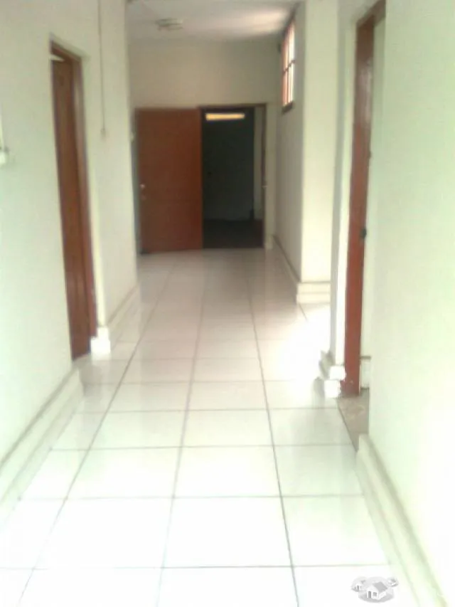 ALQUILO AMBIENTES PARA OFICINA EN CENTRO DE PIURA - 1
