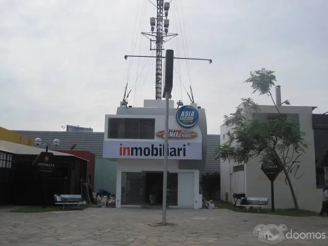ALQUILO LOCAL COMERCIAL EN EL BOULEVARD DE ASIA EXCELENTE UBICACION - 1