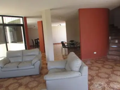 AMPLIA CASA