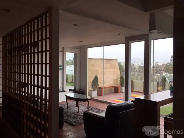 VENDO DUPLEX EN SAN ISIDRO CERCA AL OVALO QUINONES - 1
