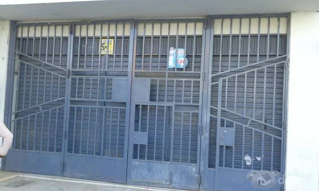 ALQUILO AMPLIO LOCAL COMERCIAL DE ESTRENO DE 320 M2+VIVIENDA - 1