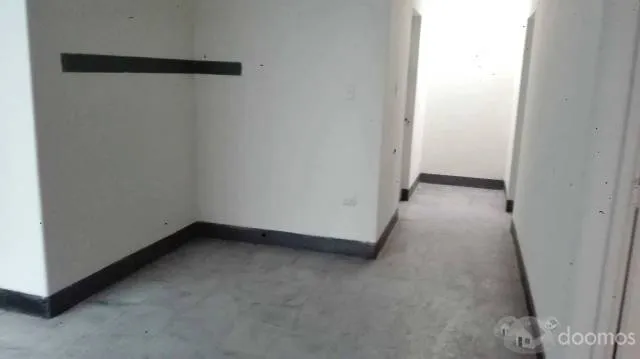 Alquiler de habitación en Santa Catalina a 2 cuadras de la estación Canada del metropolitano - 1