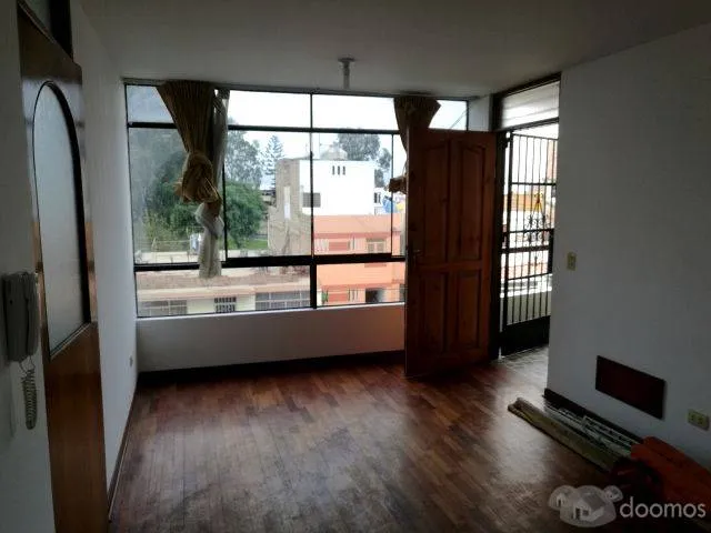 VENDO EXCELENTE DPTO EN CHORRILLOS U/MATELLINI 70M2 3DORMS $78,000 - 4