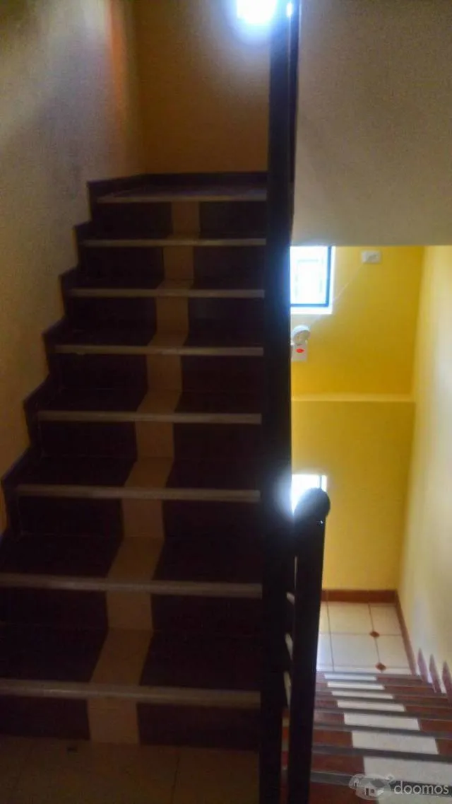 SE VENDE EDIFICIO EN ESTRENO 14 Amplios Ambientes  Jr. Malvinas No.- 159-161 Urb. Goyzueta La Rivera Huancayo.