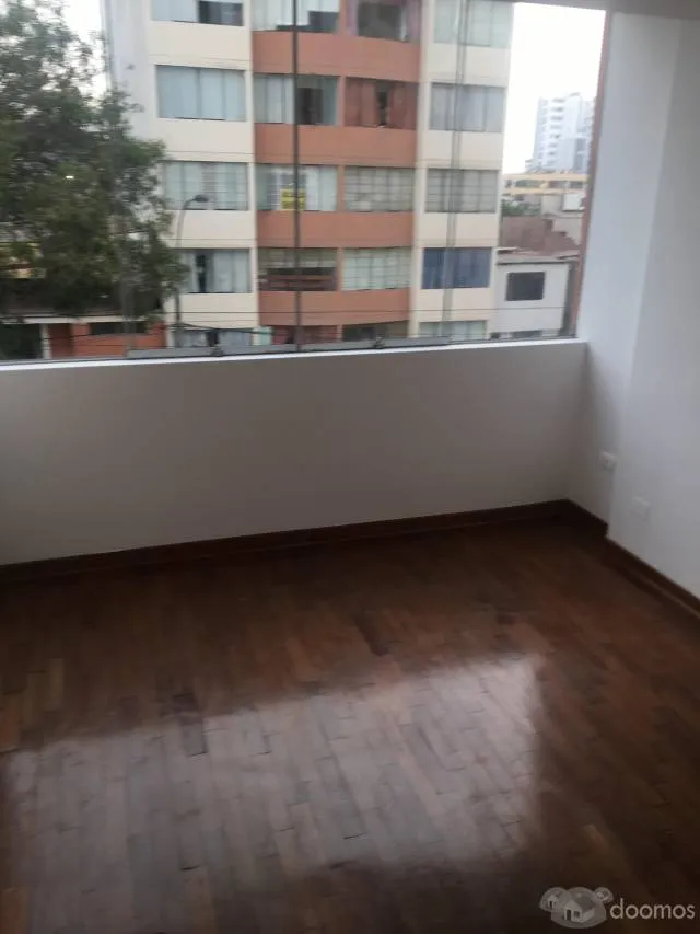 VENDO DEPARTAMENTO EN EL DISTRITO DE MAGDALENA DEL MAR - 7