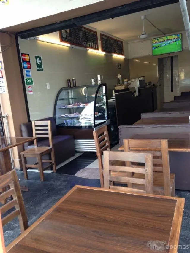 TRASPASO RESTAURANTE CAFETERIA EN PETIT THOUARS SAN ISIDRO - 1