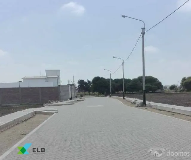 SE REMATA TERRENO EN EXCLUSIVA URB. LA RIVIERA - 2