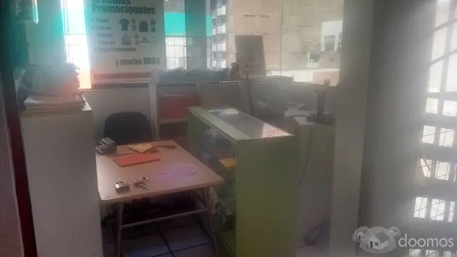 OPORTUNIDAD DE LOCAL COMERCIAL EN GAMARRA - 2