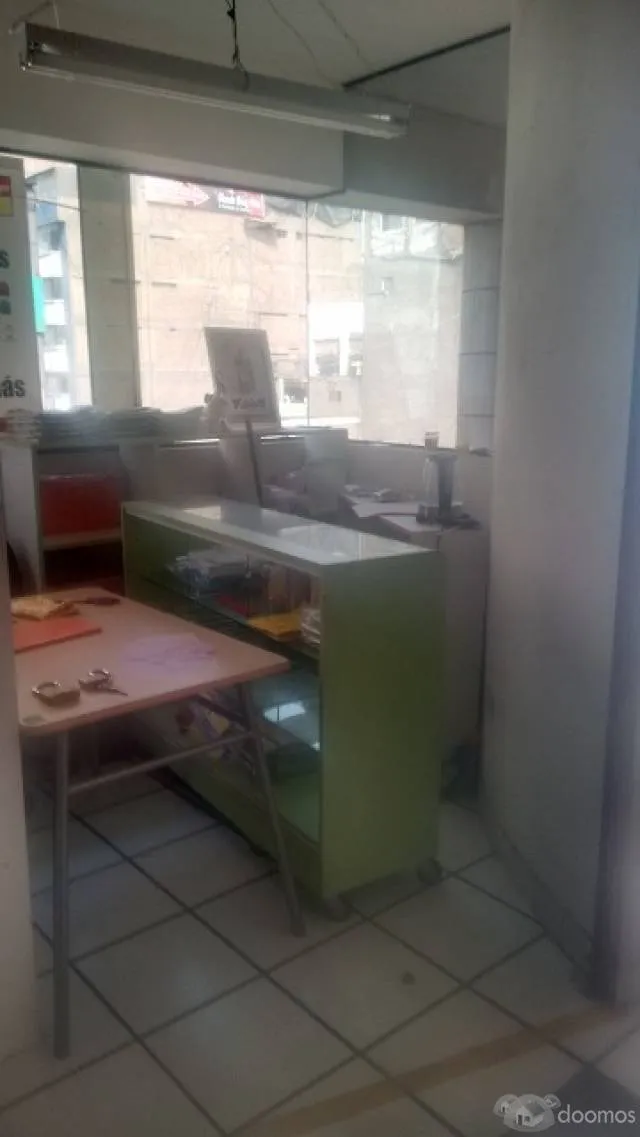 OPORTUNIDAD DE LOCAL COMERCIAL EN GAMARRA - 4