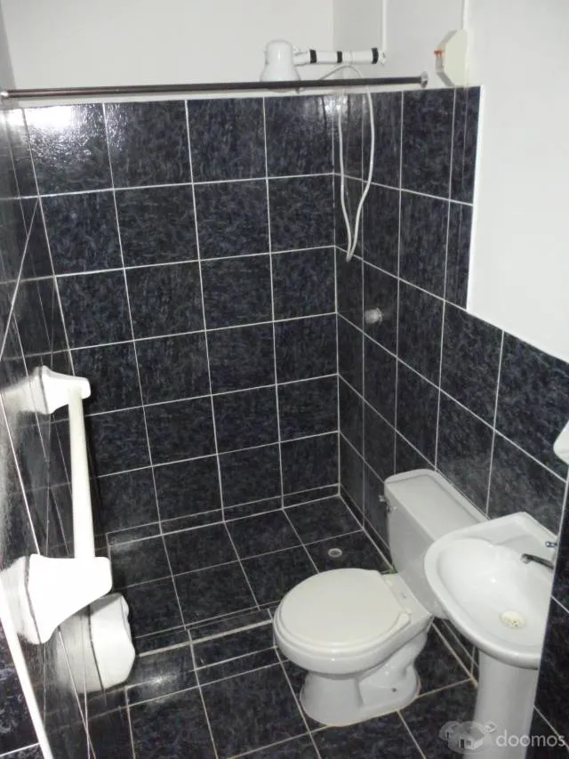 ALQUILO S/.1,150.00 MINIDEPARTAMENTO EN CASA MES 2X1 EN SAN MIGUEL. — foto 4