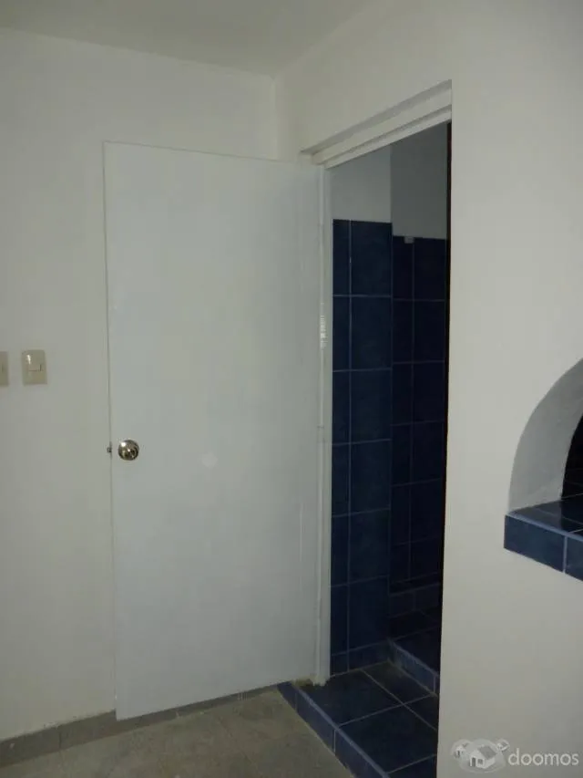 ALQUILO S/.1,150.00 MINIDEPARTAMENTO EN CASA MES 2X1 EN SAN MIGUEL. — foto 6