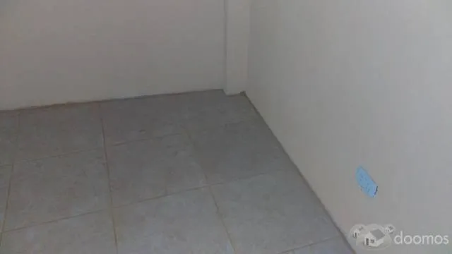 SE ALQUILA CUARTO EN ATE - 1
