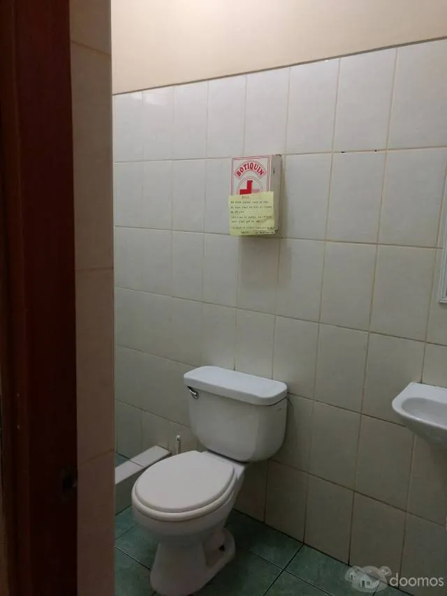 Alquilo oficina en centro de Piura - 1