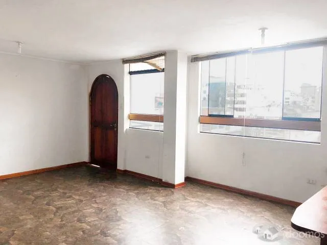 Alquiler de departamento en Santa Catalina - 1