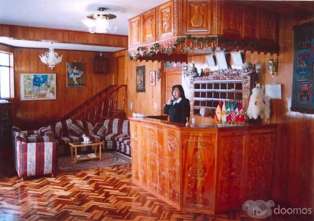VENDO O ALQUILO EXCELENTE HOSTAL TURÍSTICO DE 3 ESTRELLAS A 3 CUADRAS DE LA PLAZA DE ARMAS DE PUNO. - 1