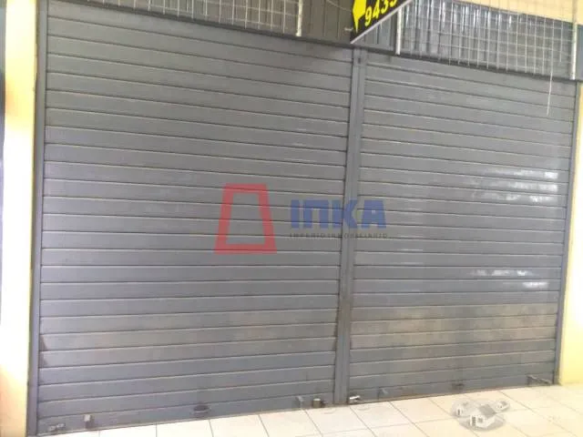 LOCAL COMERCIAL EN EXCELENTE UBICACIÓN, PRIMER PISO EN VILLA MARIA - 1