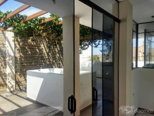 VENDO CASA EN URB. SAN LUIS - NUEVO CHIMBOTE - 4