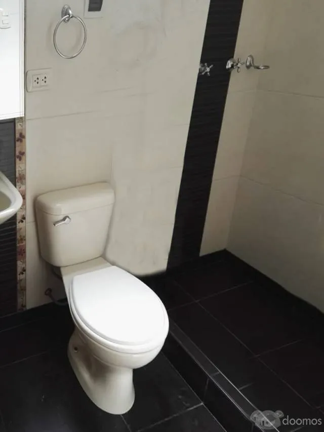 Vendo Bonito departamento altura paradero callejón San Sebastián - 1