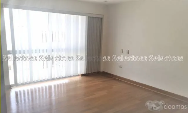 SURCO- VENTA DPTO . ESTRENO FLAT 3 DORM. 3 BAÑOS 2 COCHERAS — foto 7