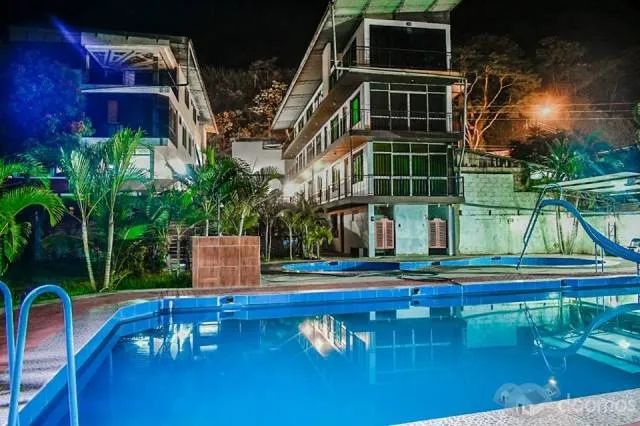 OCASIÓN VEDO LINDO HOTEL CON PISCINAS A LADO DEL RÍO TULUMAYO EN CHANCHAMAYO - SAN RAMÓN - 1