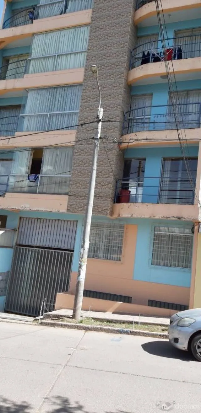 EN VENTA DEPARTAMENTO EN APROVITE - SAN JERONIMO - 1