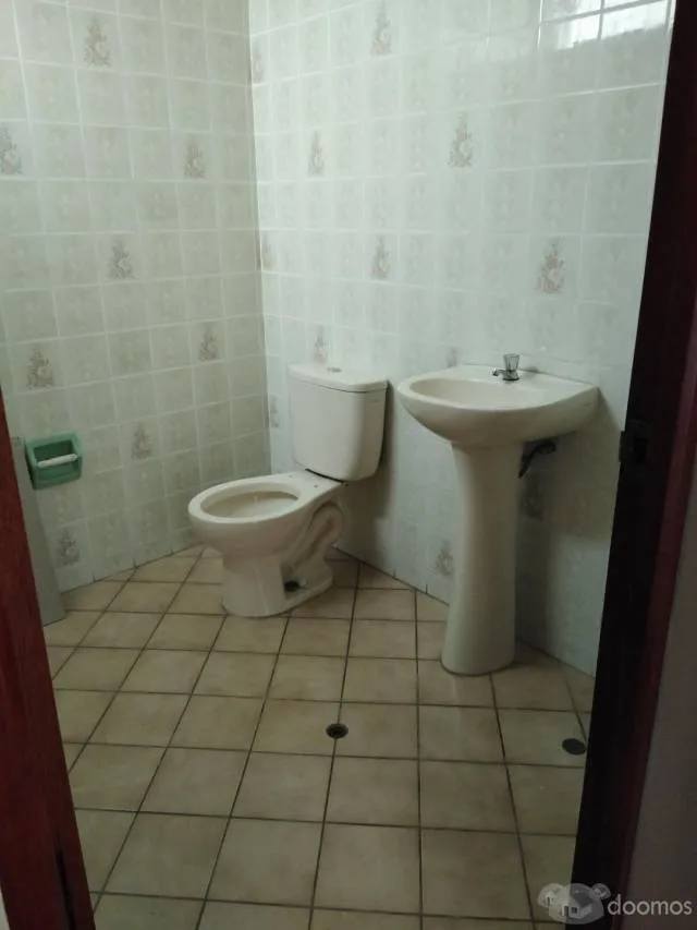 Vendo Edificio con local comercial y oficinas en Jr. independencia cerca Plaza de Armas - 7