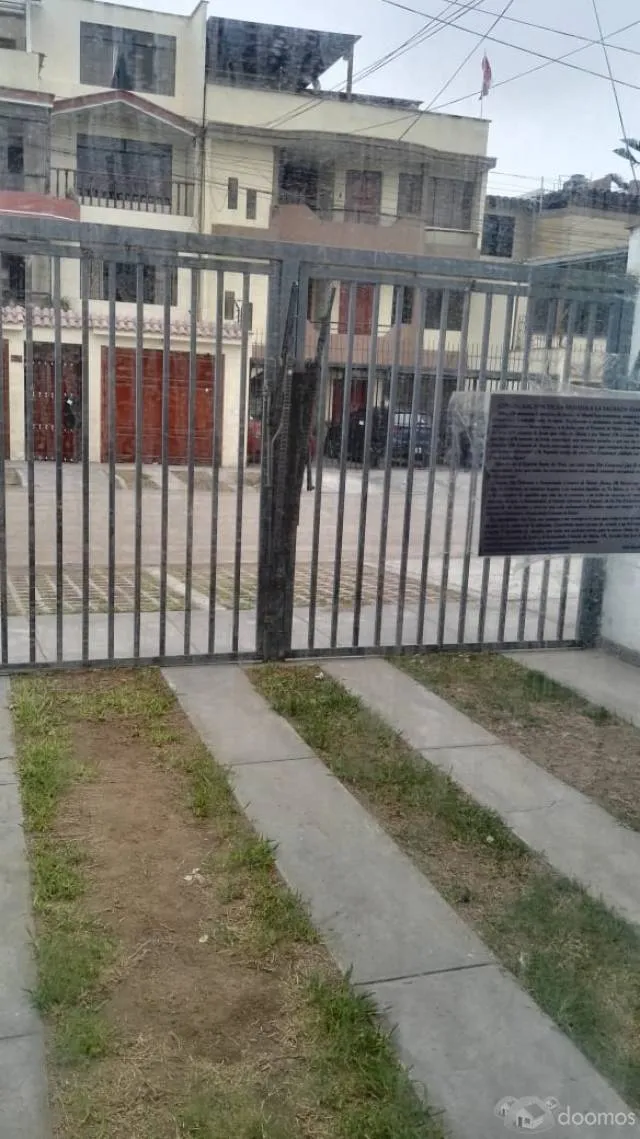Alquilo Hermosa Casa de 2 Pisos Un Años de Antigüedad - 3