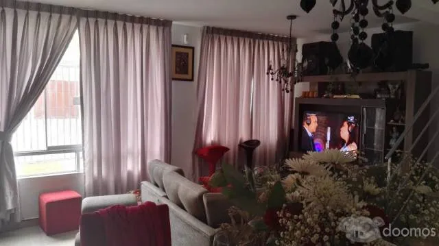 Alquilo Hermosa Casa de 2 Pisos Un Años de Antigüedad - 6