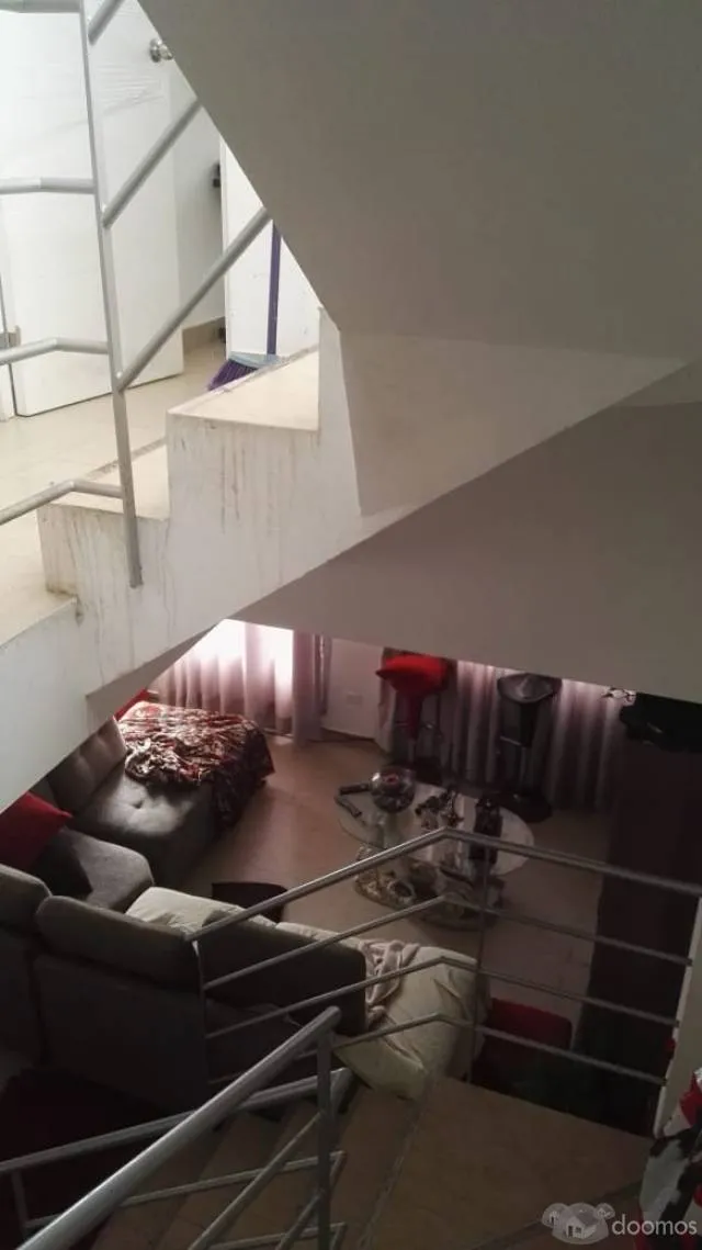 Alquilo Hermosa Casa de 2 Pisos Un Años de Antigüedad - 8
