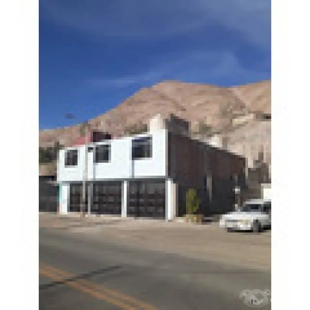 Local Comercial Grande En Moquegua, Lugar Del Boom Minero. - 1