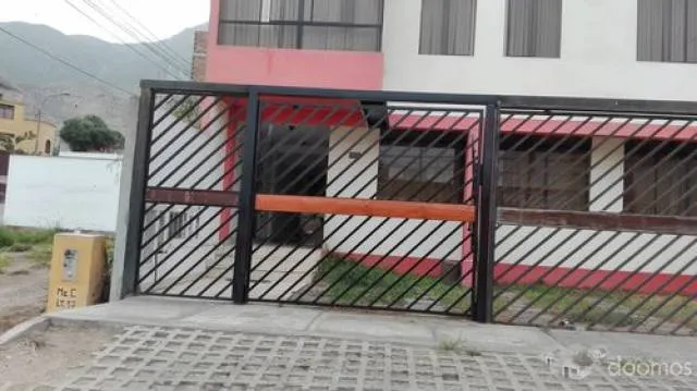 Estacionamiento en venta en LA MOLINA - 1