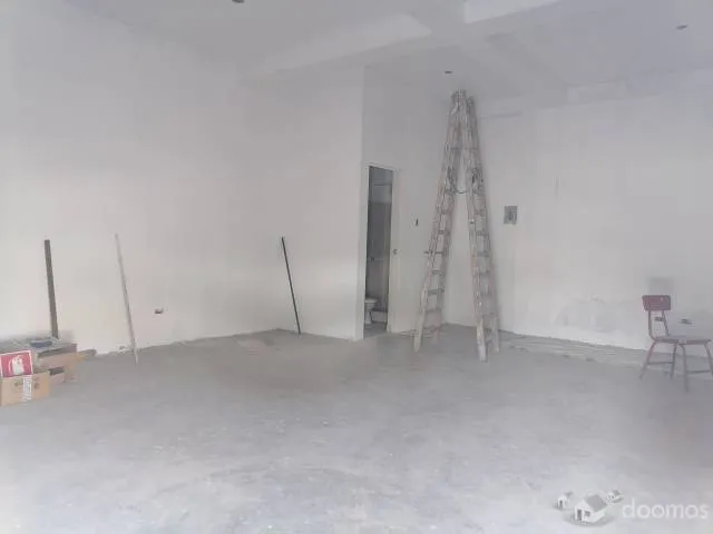 ALQUILER DE LOCAL COMERCIAL - ALMACÉN EN S.M.P. — foto 5