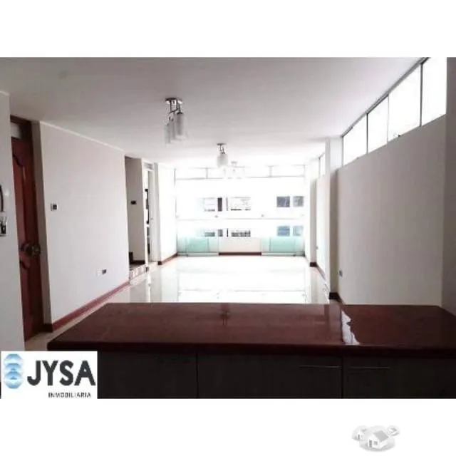DEPARTAMENTO SAN MARTIN DE PORRES - TRIPLEX A ESTRENAR EN VENTA - 1