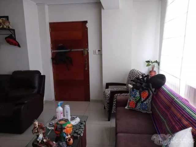 VENDO DÚPLEX CERCA AL ÓVALO HIGUERETA - 2