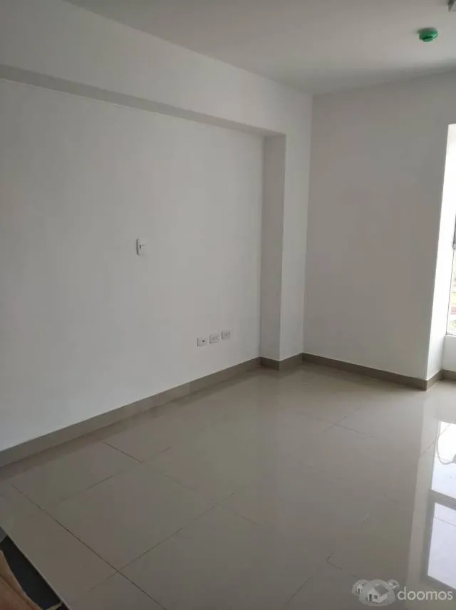 Alquiler OFICINA 3er PISO Av. Arenales- JESUS MARIA — foto 3