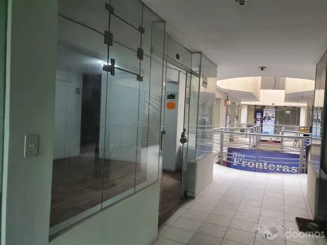SE ALQUILA EDIFICIO COMERCIAL EN LA MISMA PLAZA DE ARMAS - 4