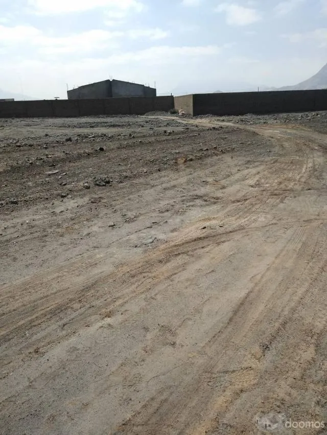 Vendo Terreno frente Panameicana cerca Ovalo Huanchaco ideal para Empresas, industrias, exhibición de vehiculos - 1