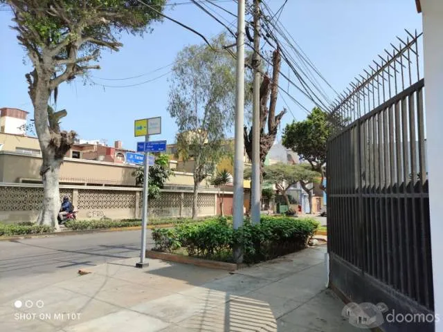 Vendo Casa como Terreno 255 m² - San Miguel, Cerca Malecón Bertolotto. - 6