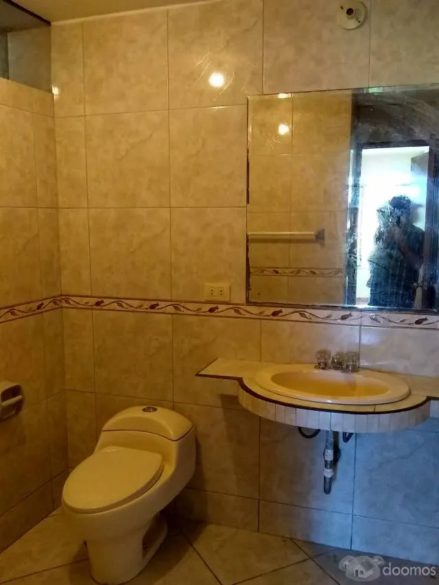 Aproveche, alquilo acogedor y amplio departamento, vista a la calle 3 dormitorios, impecable con ó sin cochera en la Urb. San Roque. Santiago de Surco — foto 9