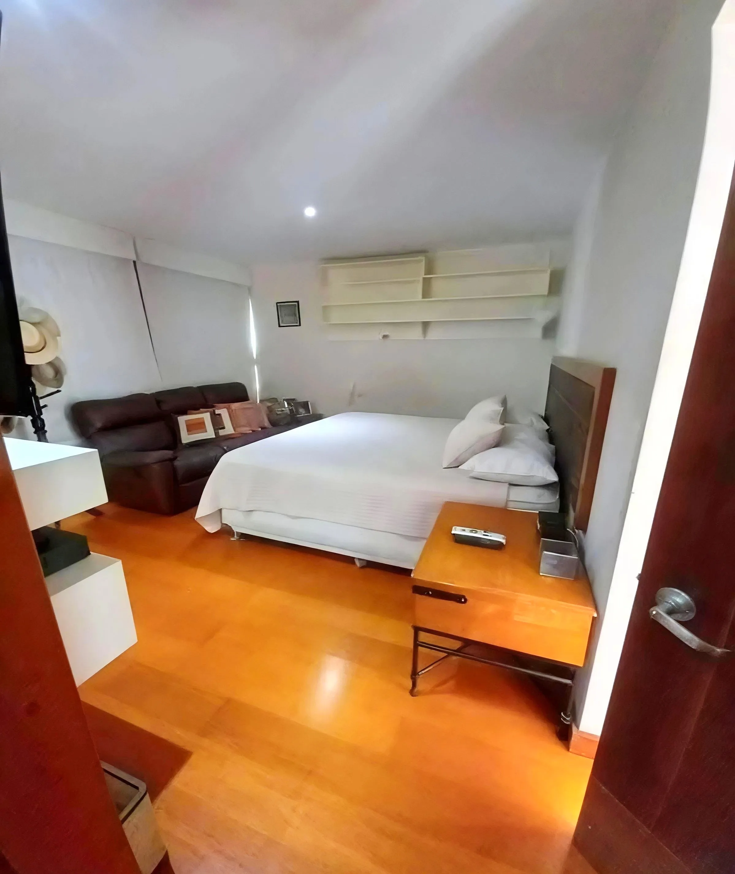 Pent-House San Isidro. AO: - 18