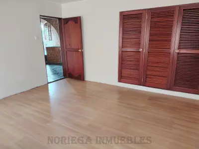 Miniatura 10