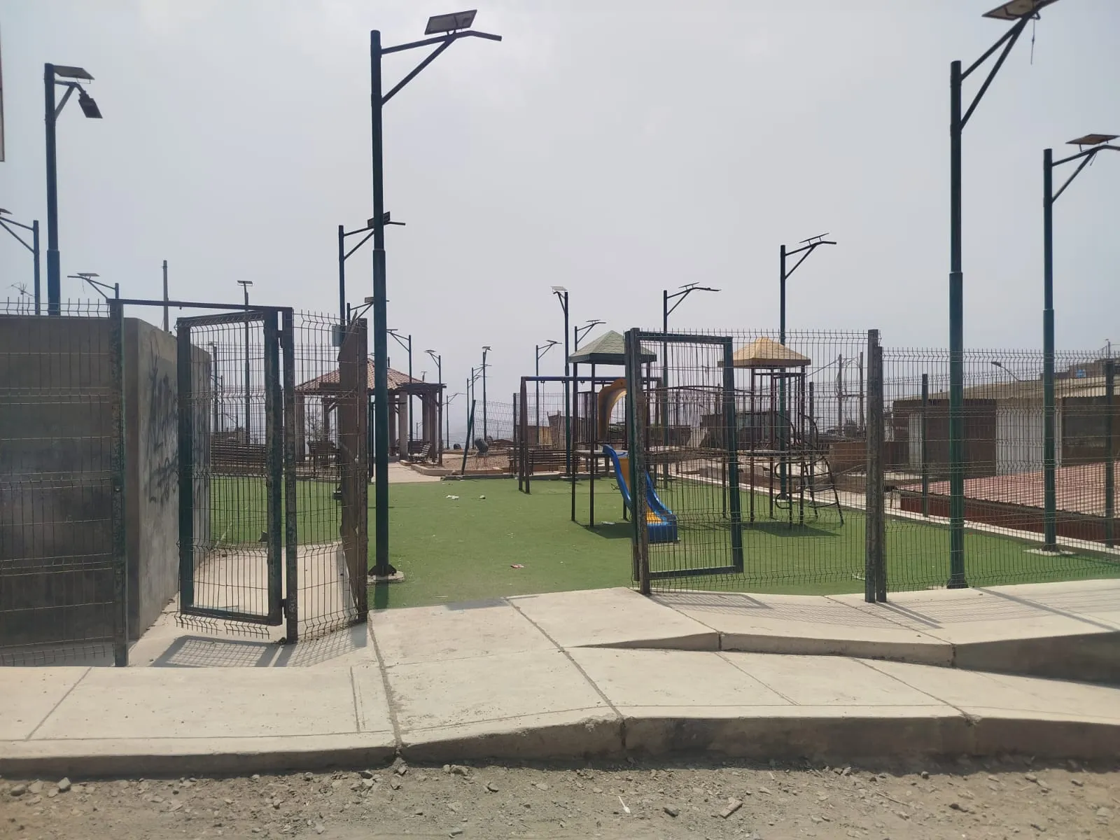 TERRENO CON CASITA PREFABRICADA LISTO PARA VIVIR - 5
