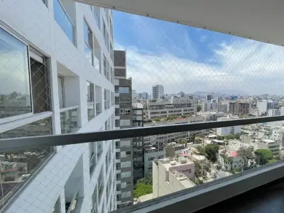 🏖️Barranco alquiler Depa de 1 dormitorio en piso 16 - balcón - Sin amoblar - $530/mes - No tiene estacionamiento