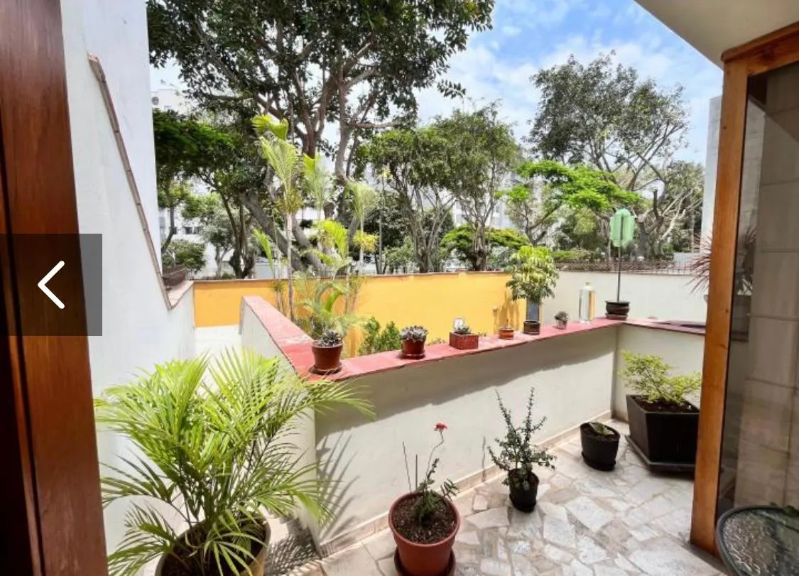 Vendo casa con 2 dptos mas aires, Aurora Miraflores - 18