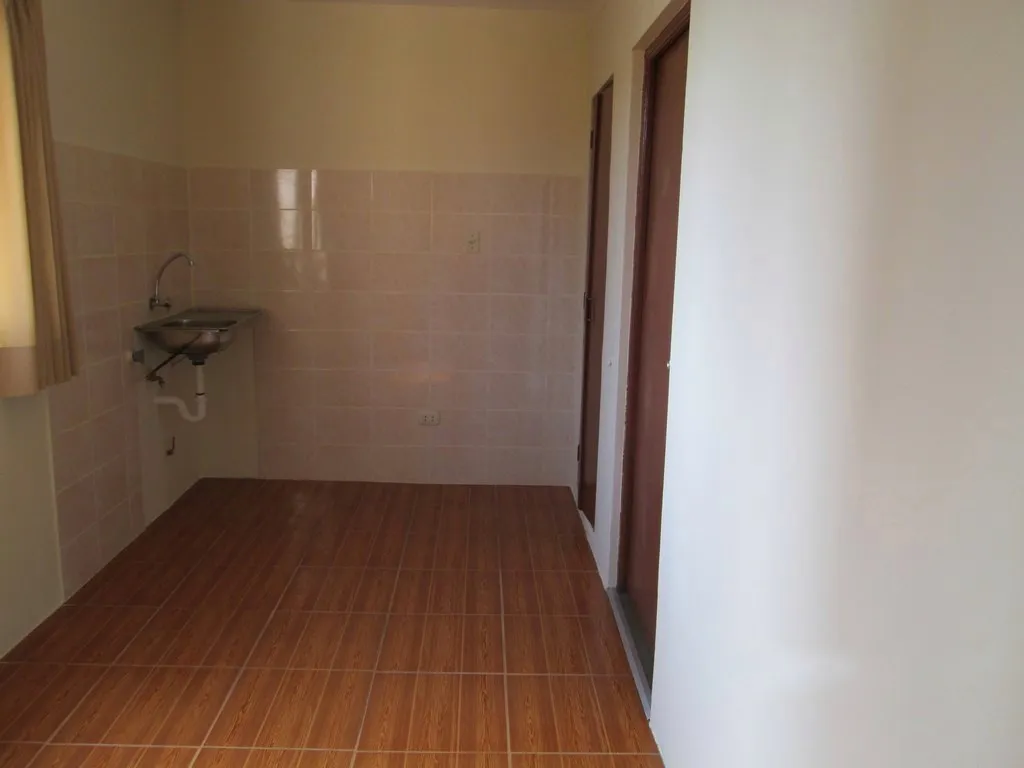 ALQUILO LINDO MINI-DPTO EN EXCELENTE UBICACIÓN (URB. STA. CATALINA) — foto 6