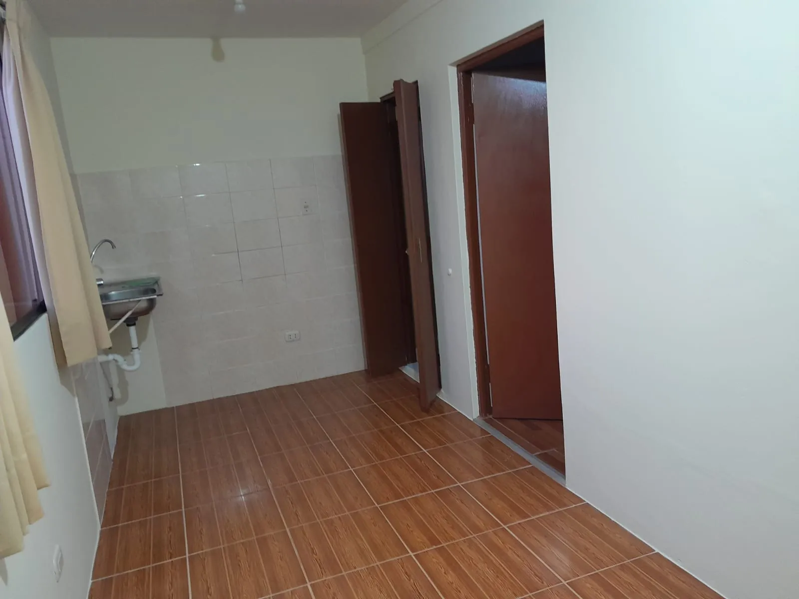 ALQUILO LINDO MINI-DPTO EN EXCELENTE UBICACIÓN (URB. STA. CATALINA) — foto 7