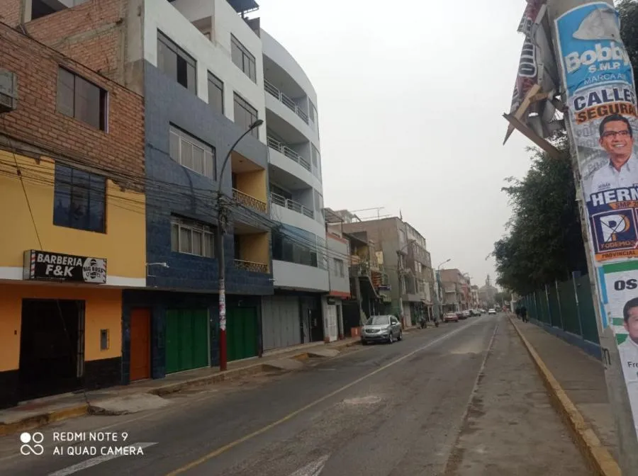 OCASIÓN!! VENDO EDIFICIO EN SAN MARTIN DE PORRES- COSTADO DE  MEGAPLAZA - 11