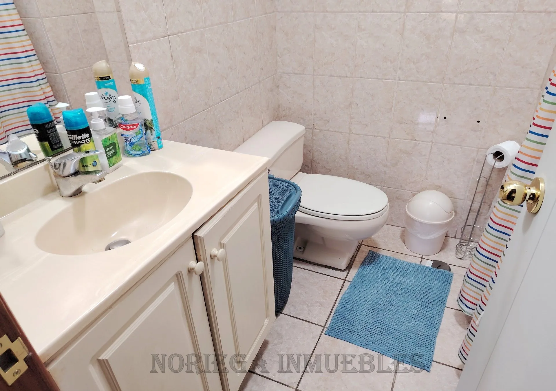 Surco. Dpto. 165 m2 + 35 m2 Terraza + 2 Cocheras. US$ 255,000.- - 9