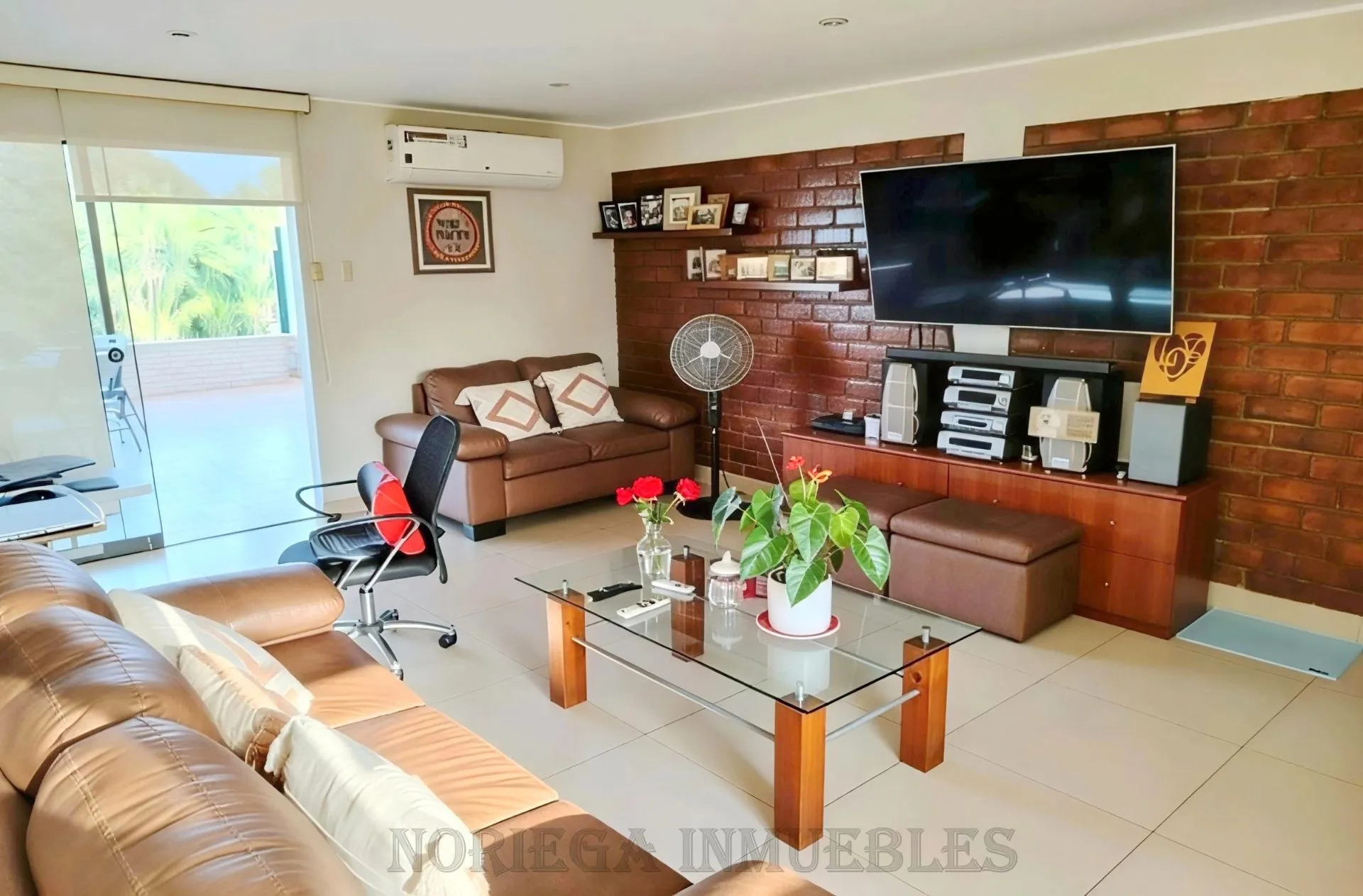 Surco. Dpto. 165 m2 + 35 m2 Terraza + 2 Cocheras. US$ 255,000.- - 15